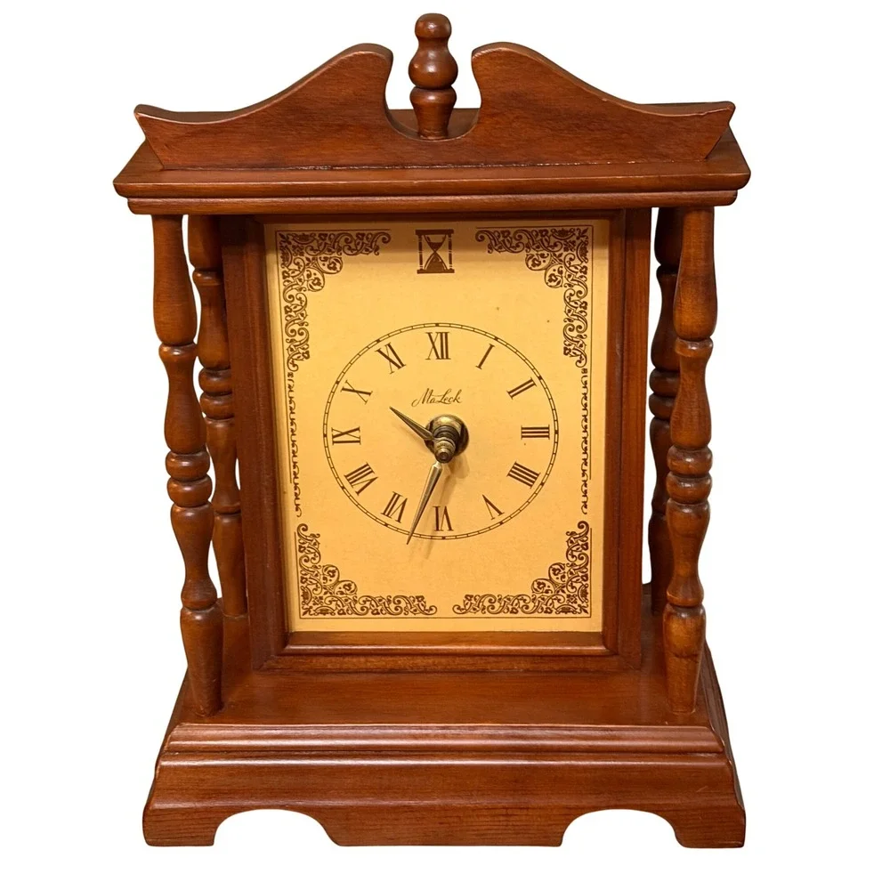 Vintage MaLeck Wood Mantel Clock Electric Spindle Pillars Roman Numerals Brown‎